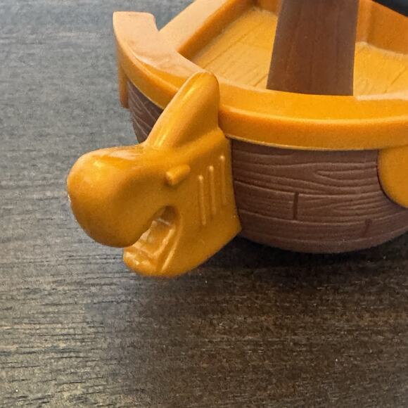 Disney Jake & the Never Land Pirates Hooks Battle Boat Mattel Pirate Ship - Picture 2 of 11